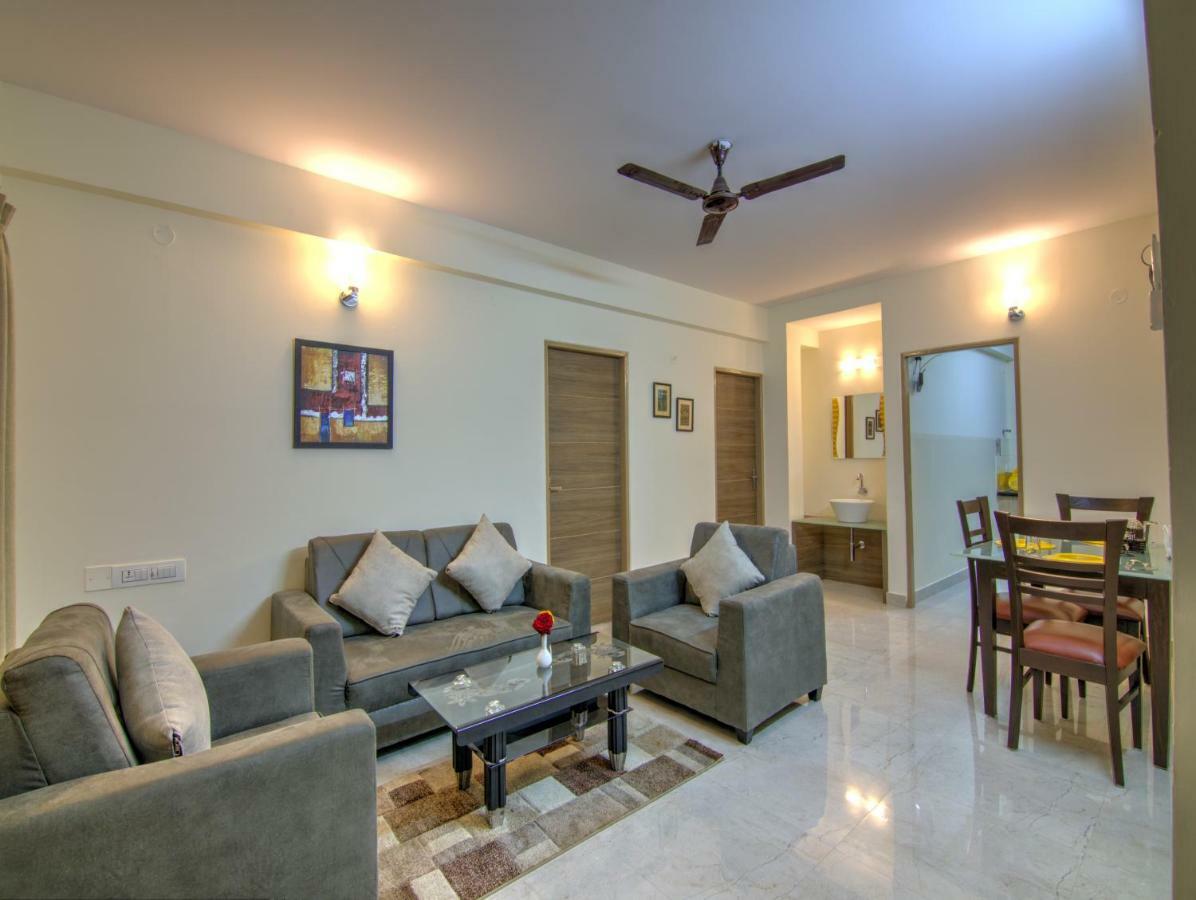 העיר בנגלור Sunshine Suites Grand Deluxe מראה חיצוני תמונה